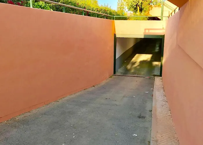 Marina Garden By Ethnic Ocean