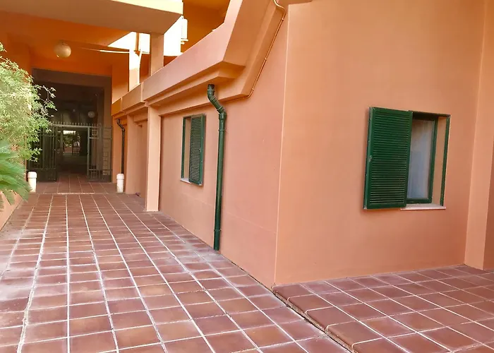 Marina Garden By Ethnic Ocean *